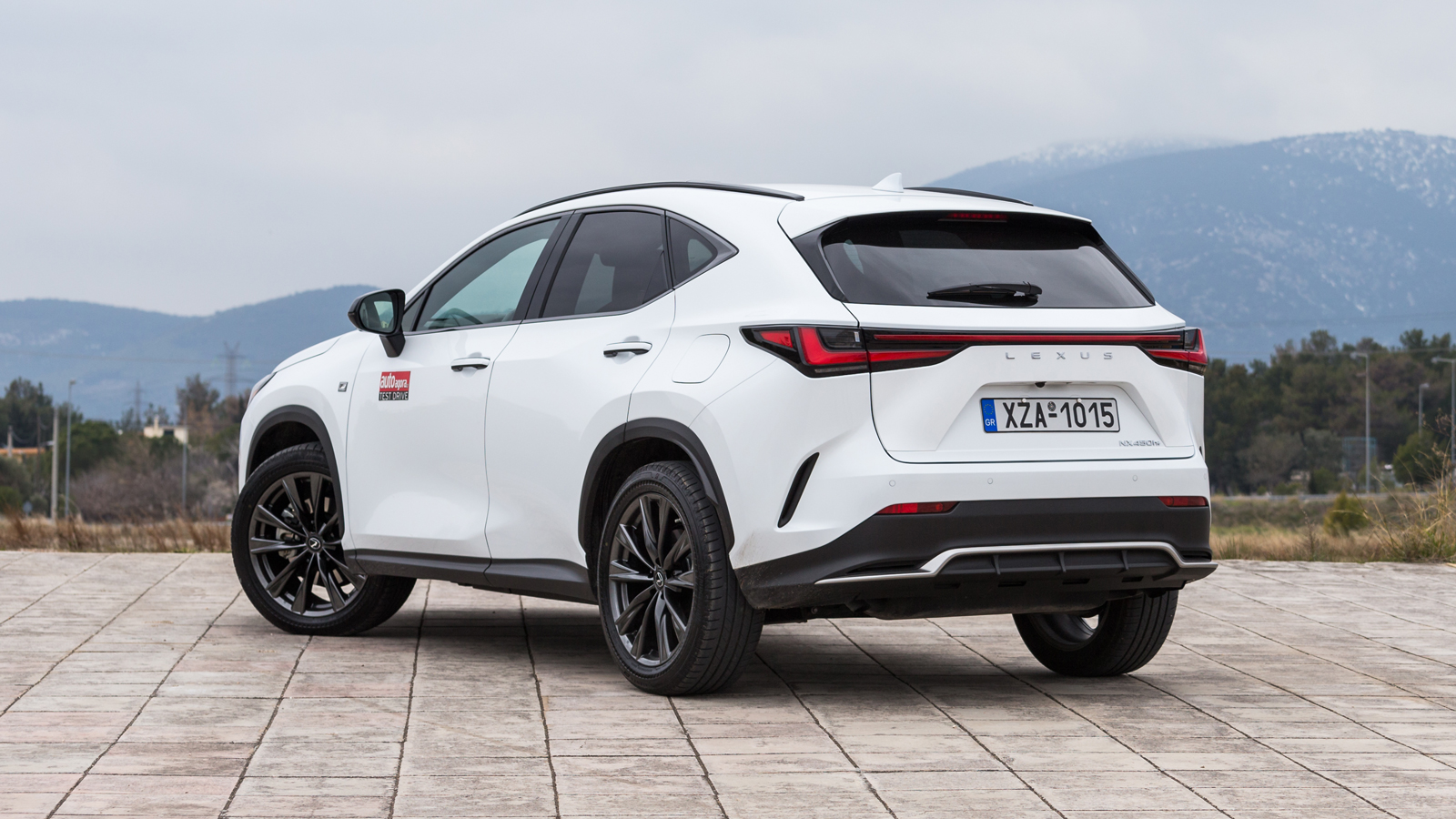 Lexus NX450+: Premium πρωταγωνιστής στα Plug-In